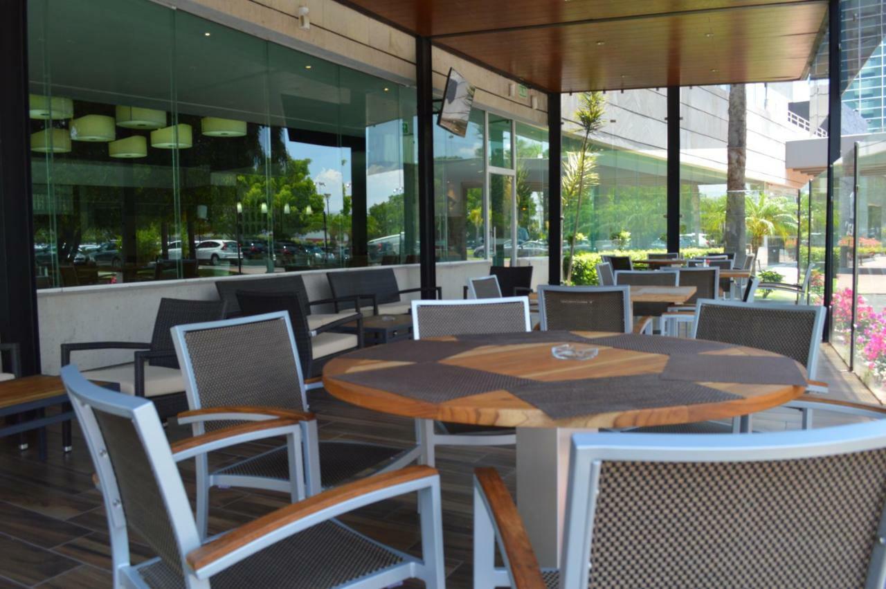 Casa Inn Business Hotel Celaya Екстериор снимка